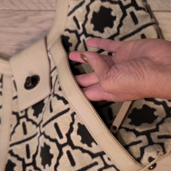 Leather Velvet Purse - Picture 11 of 16